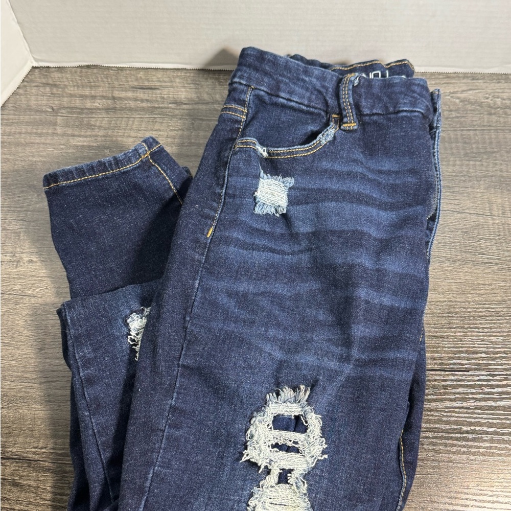 Trendy Distressed Denim Skinny Jeans